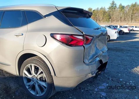 2021 Chevrolet Blazer Awd Premier from USA, damaged, VIN 3GNKBLRS0MS517507